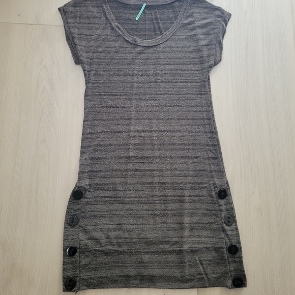 Dress Size Large Grays and Black Stripe pattern Button details - Picture 5 of 5